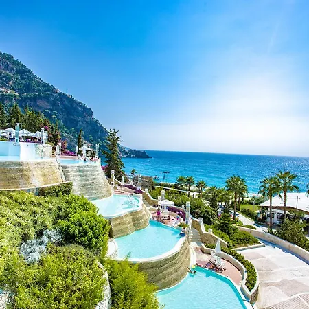 Resort Liberty Lykia 5*